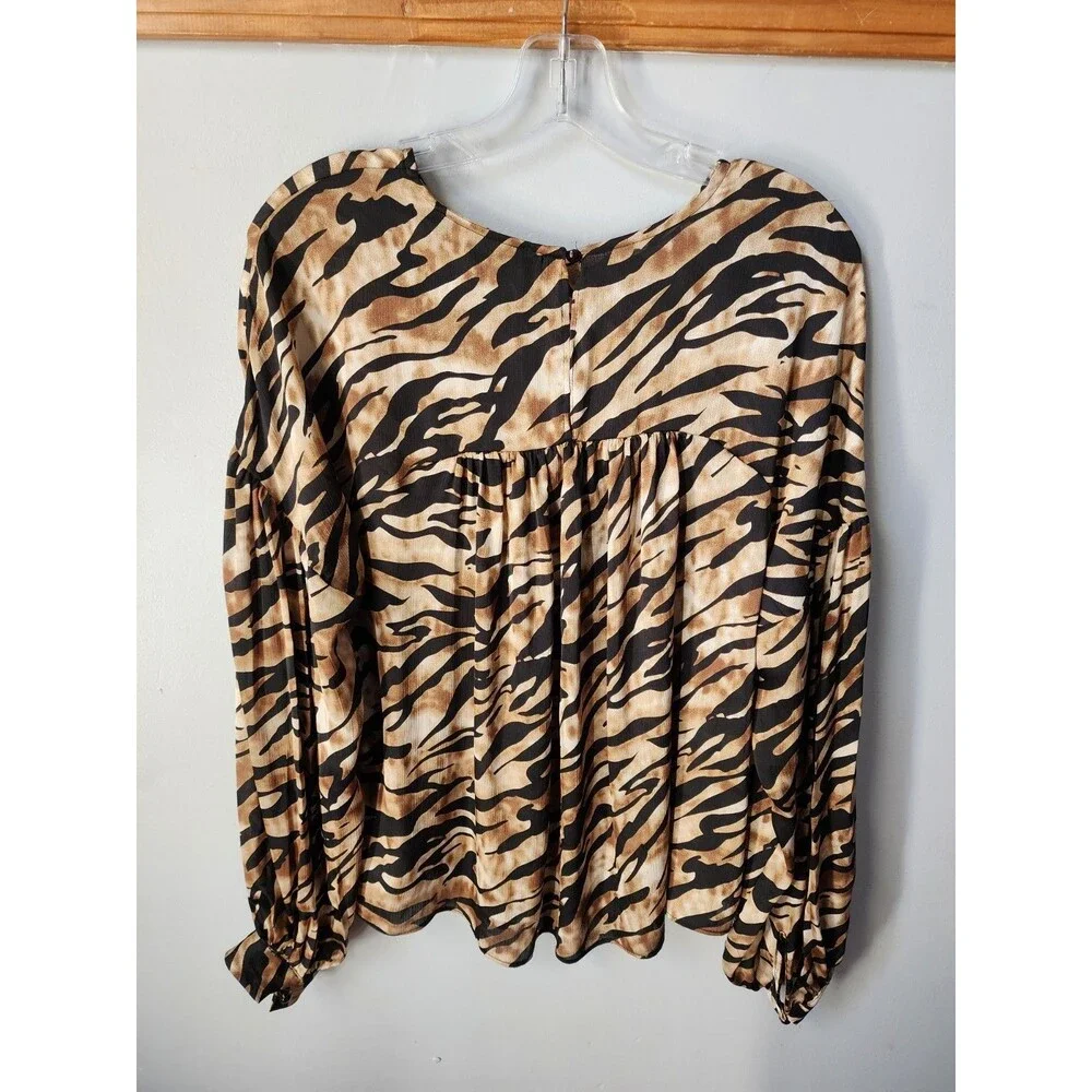 Vintage Andiamo Egypt Top Animal Print Made In Italy Size Medium New Semi Sheer